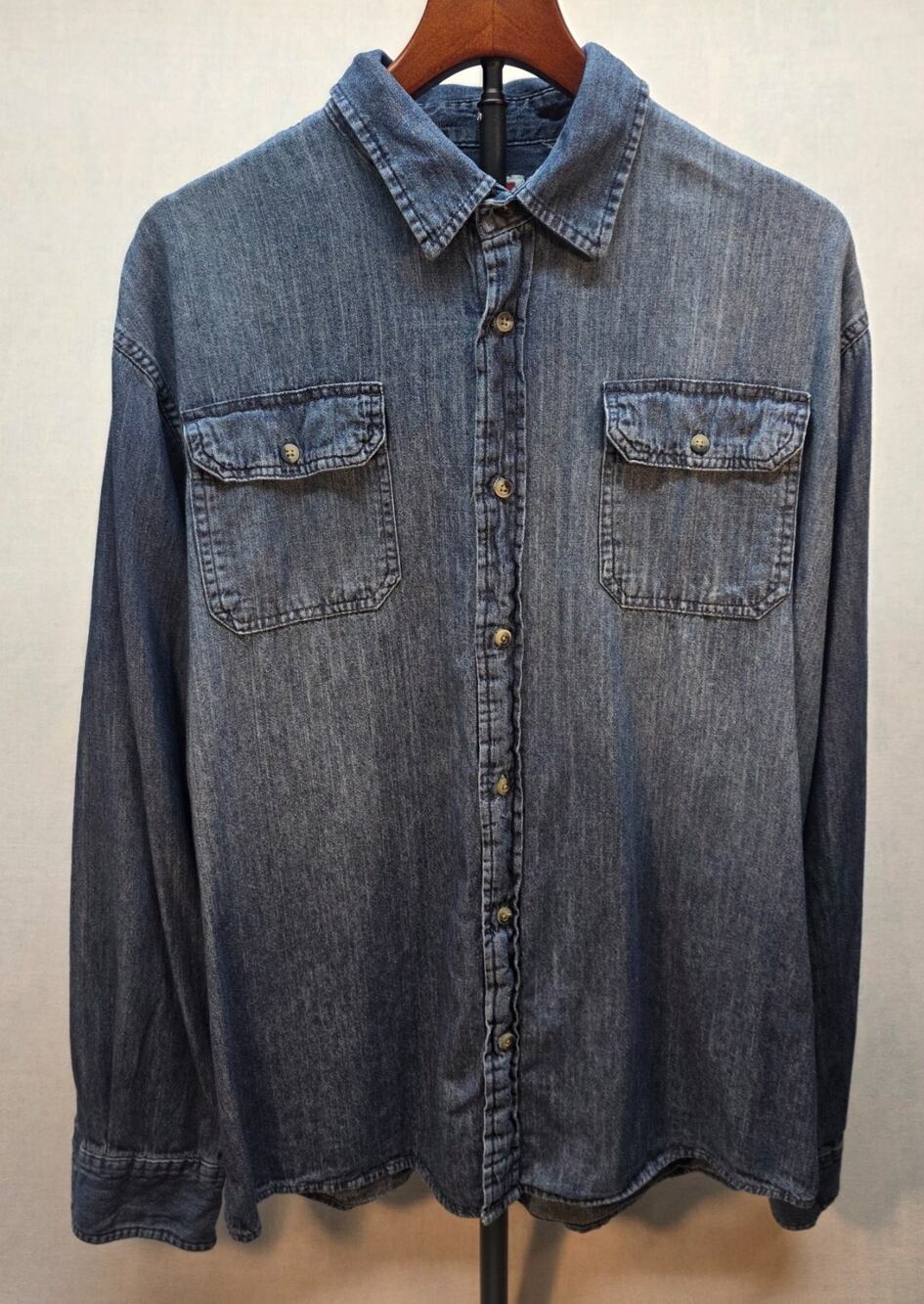Wrangler Premium Quality Blue Denim Button Up Shirt Men's Sz Large 100%Cotton